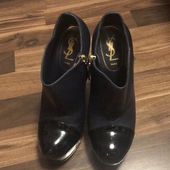 Yves Saint Lauren Blue Navy Platform Ankle Booties. - Picture 3 of 8